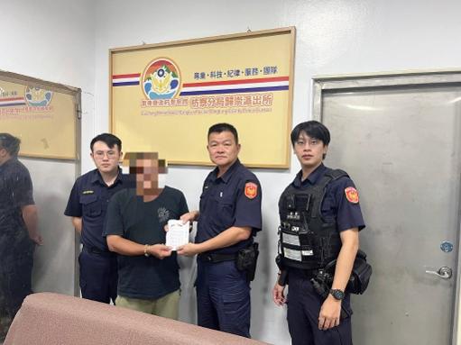 弱勢家庭遭逢喪親之痛　枋警攜手「部落心」送暖